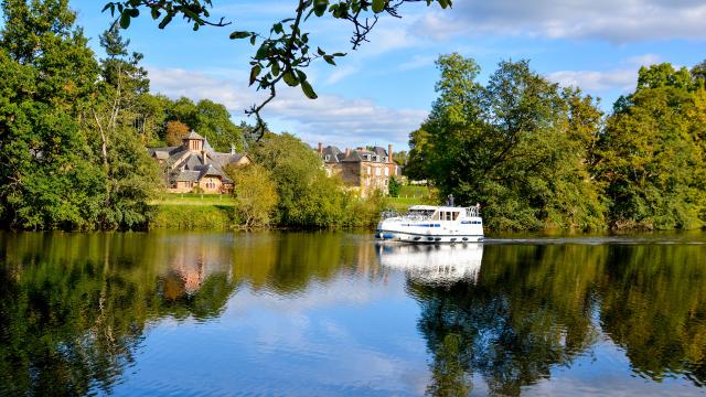 Bord De La Mayenne Sud Mayenne Houssay