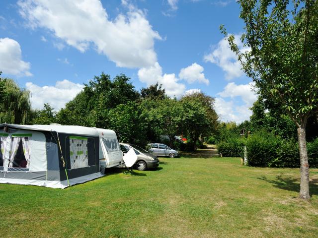 Camping Du Bac De Menil Menil Cp Pascal Beltrami Mayenne Tourisme 1920px