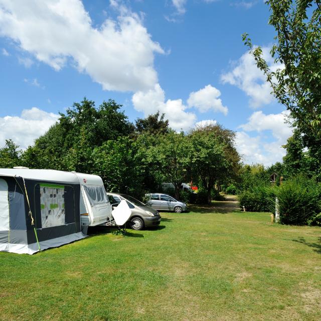 Camping Du Bac De Menil Menil Cp Pascal Beltrami Mayenne Tourisme 1920px