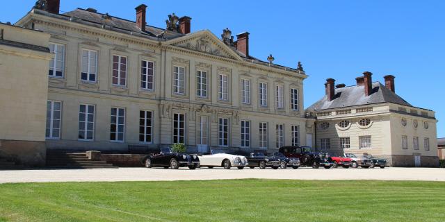 Chateau De Craon Craon Cp Mayenne Tourisme 1920px