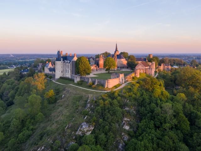 Sainte Suzanne Sainte Suzanne Chammes Cp Sarah Veysseyre 1920px